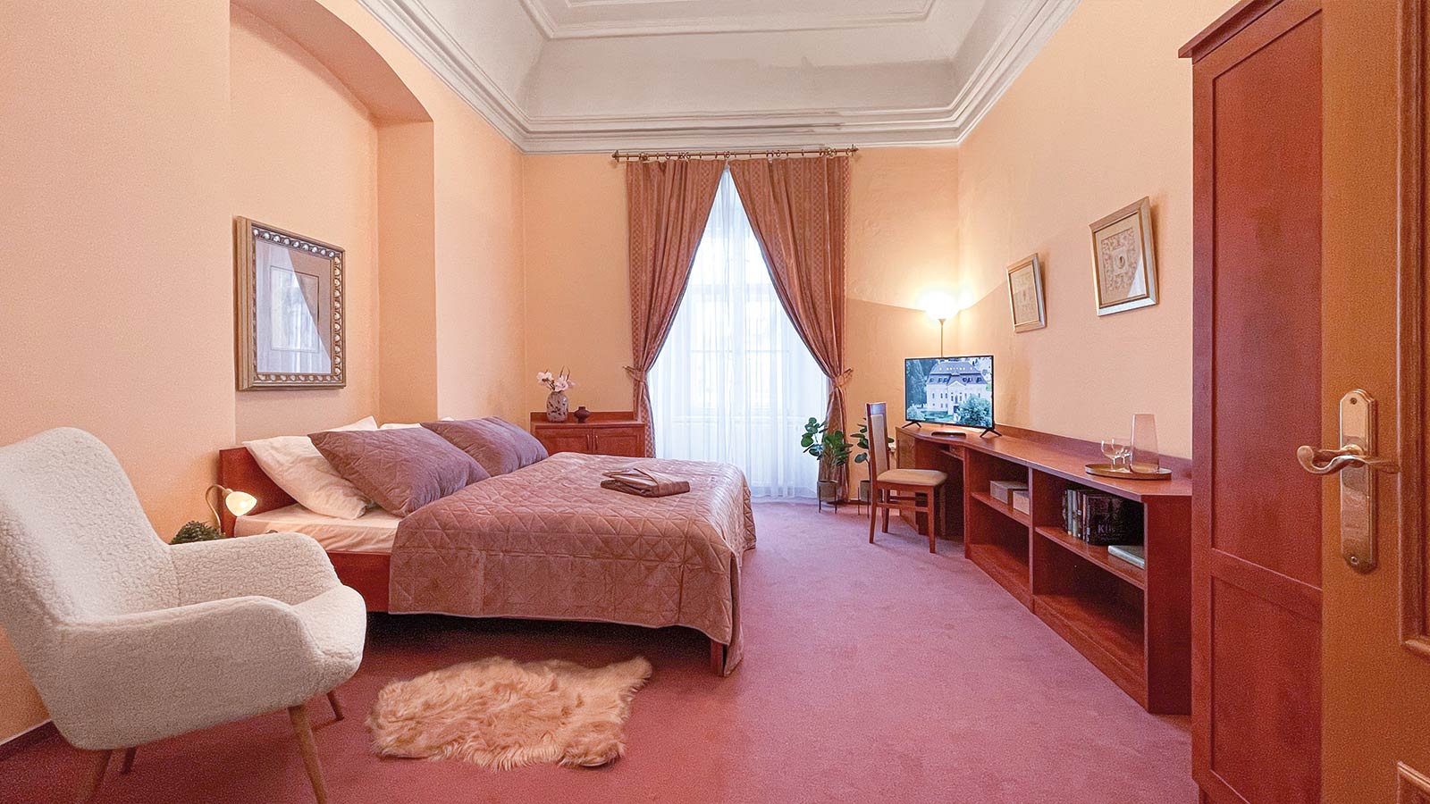 Izba BELIS Kaštieľ Mošovce